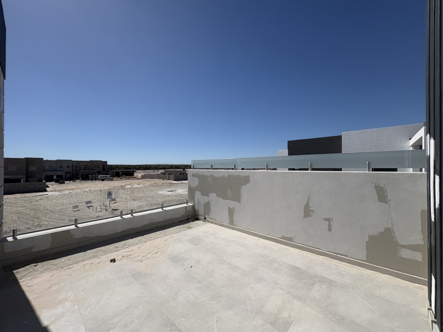 4 Bedroom Property for Sale in Sandown Western Cape